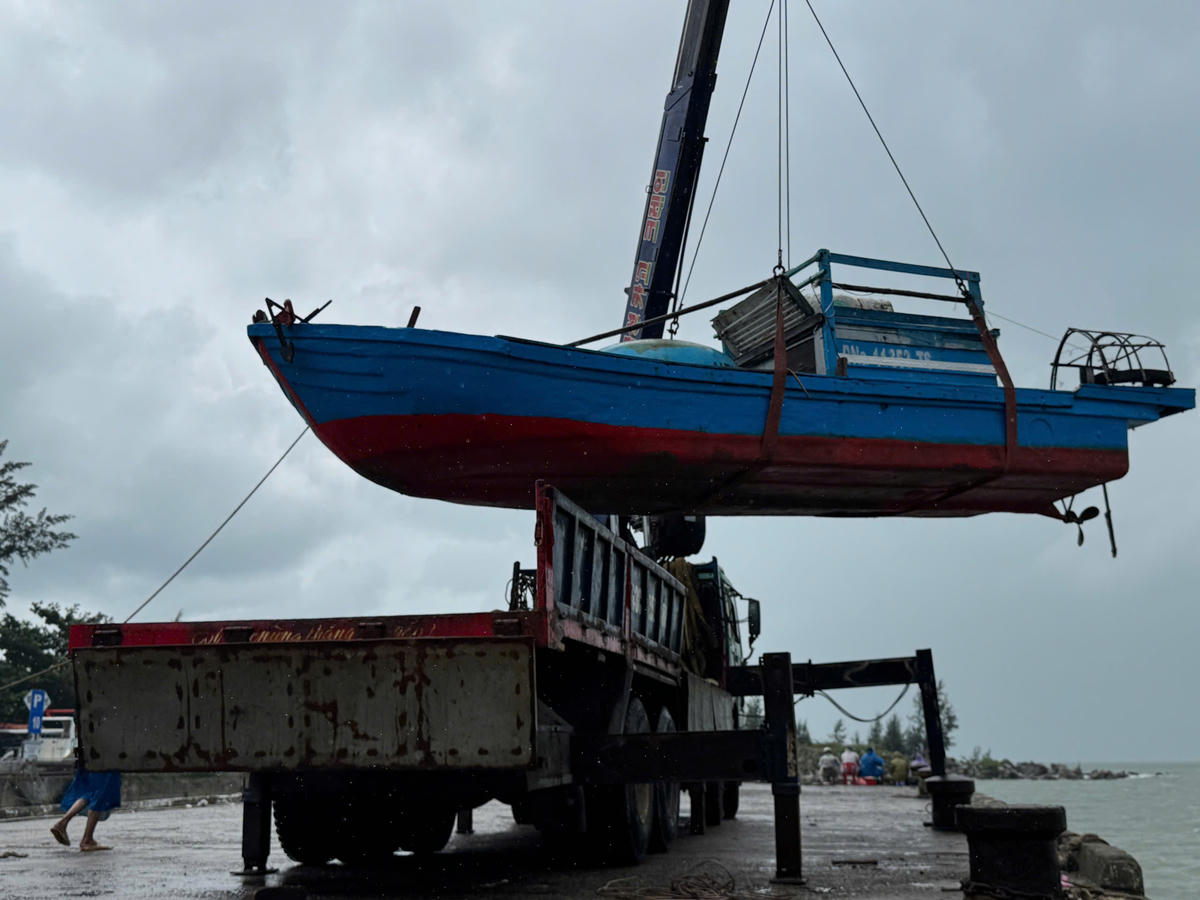 Bão Fengshen: Đà Nẵng di dời tàu thuyền, khơi thông cống rãnh trước dự báo ngập nặng 