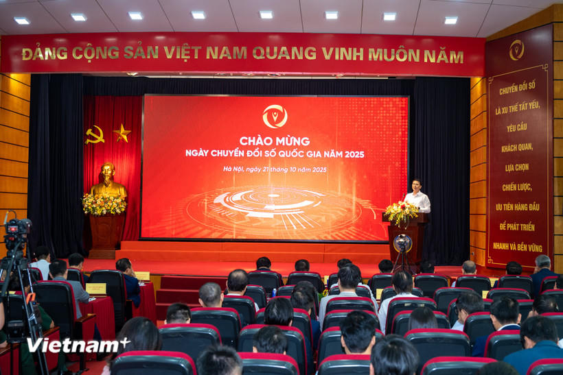 Ngày Chuyển đổi số Quốc gia năm 2025 với chủ đề: "Chuyển đổi số: Nhanh hơn-hiệu quả hơn-gần dân hơn".