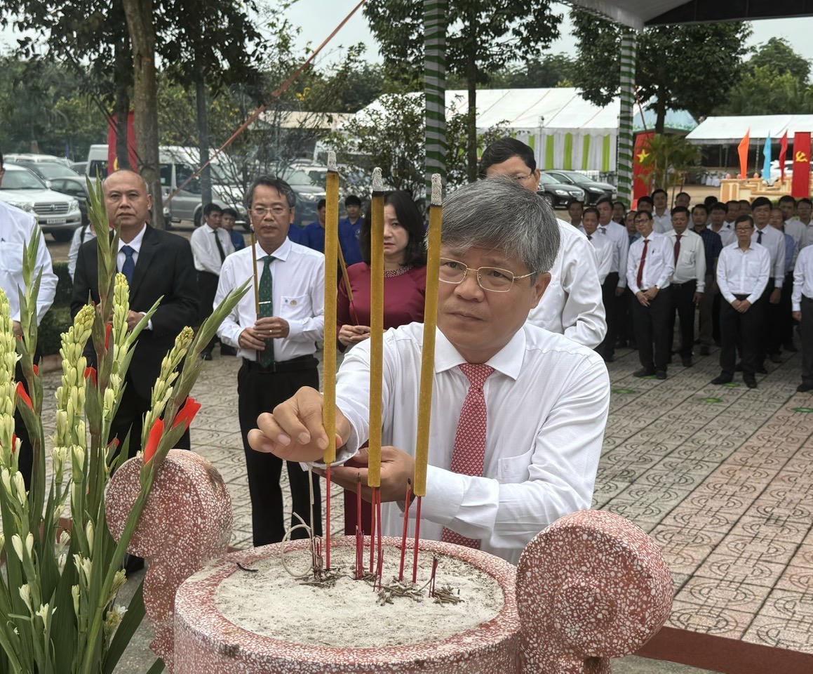 Kỷ niệm 96 năm ngày thành lập Chi bộ Đông Dương Cộng sản Đảng