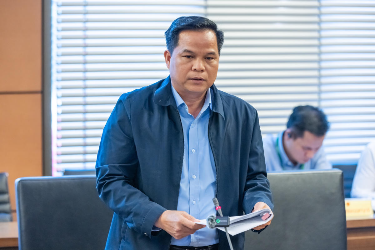 Đại biểu Bế Minh Đức (Cao Bằng) phát biểu. Ảnh: Quang Vinh.