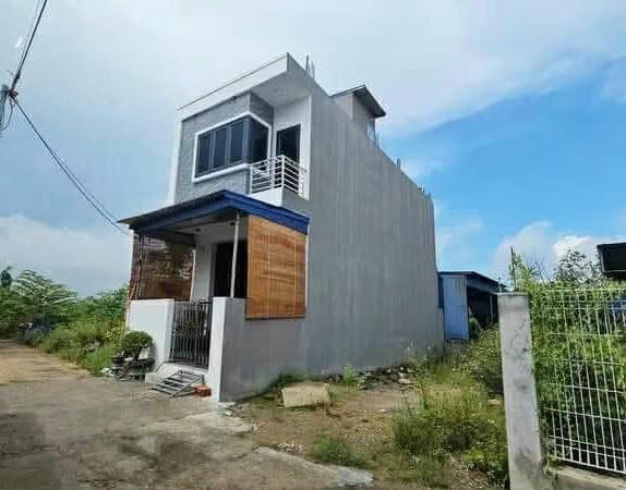 Cận cảnh ngôi nhà do ông Đỗ Văn Hữu xây nhầm trên đất người khác. Ảnh: CTV.&nbsp;