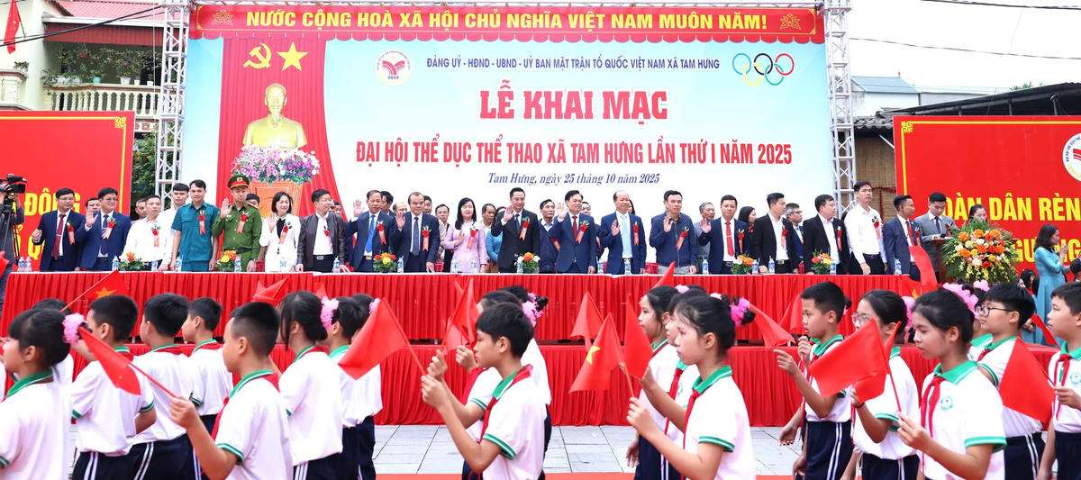 Sôi nổi Đại hội Thể dục Thể thao xã Tam Hưng lần thứ I