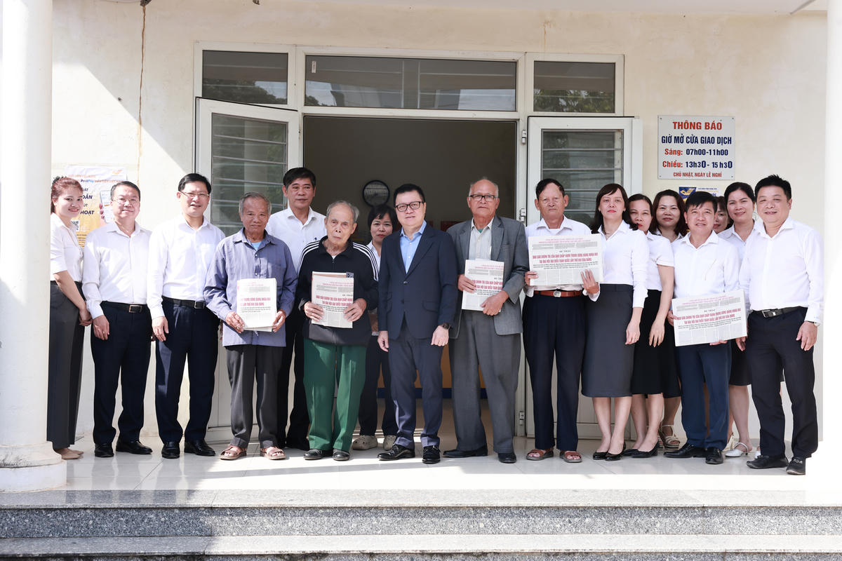 Người dân có thể đọc Dự thảo Văn kiện Đại hội Đảng lần thứ XIV tại hệ thống Bưu điện - Văn hoá xã trên toàn quốc