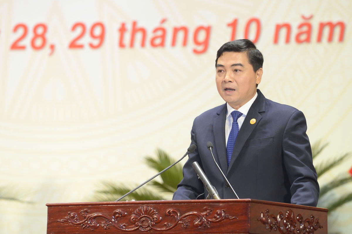 Chủ tịch UBND tỉnh Nguyễn Hoài Anh phát động phong trào thi đua yêu nước giai đoạn 2025 - 2030. Ảnh: Minh Hiếu&nbsp;