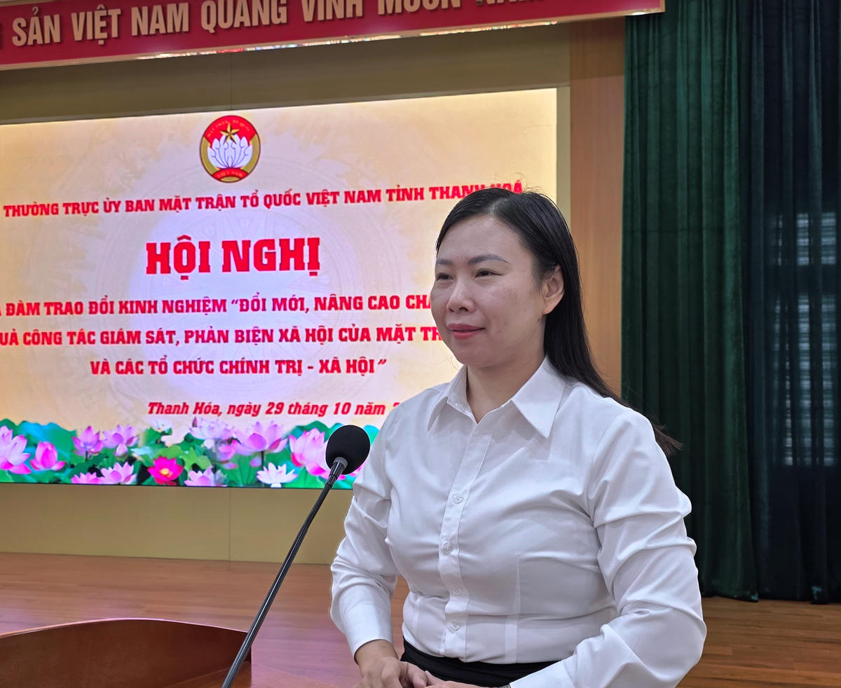 Bà Nguyễn Thị Phương, Phó Chủ tịch Ủy ban MTTQ tỉnh Thanh Hóa phát biểu kết luận tại hội nghị. Ảnh: Nguyễn Chung.