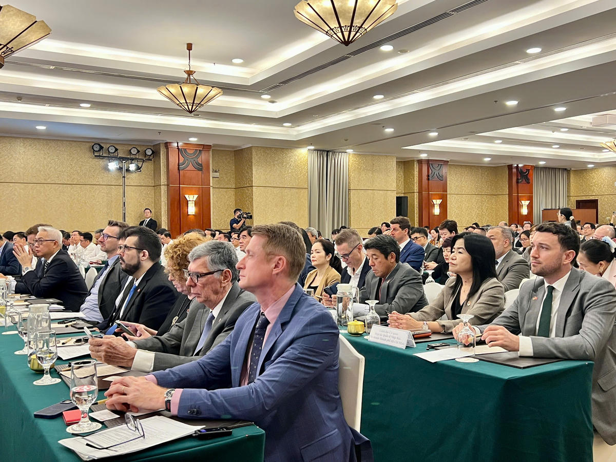 Hội nghị thu hút hơn 400 đại biểu, đại diện doanh nghiệp FDI tham dự. Ảnh: M.T