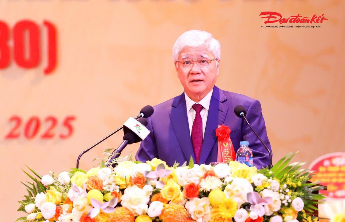 Ủy viên Bộ Chính trị, Bí thư Trung ương Đảng, Chủ tịch Ủy ban Trung ương Mặt trận tổ quốc Việt Nam Đỗ Văn Chiến phát biểu chỉ đạo tại Đại hội. Ảnh: Toán Nguyễn.