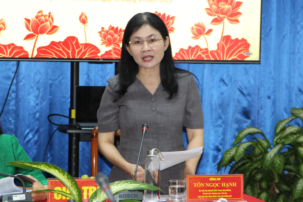 Bà Tôn Ngọc Hạnh - Uỷ viên dự khuyết Trung ương Đảng, Phó Bí thư Thường trực Tỉnh uỷ Đồng Nai chia sẻ mục tiêu phát triển của tỉnh nhà. Ảnh: Q.Đ.