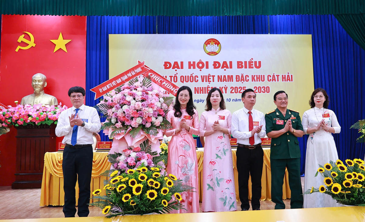 Các đại hội cơ sở được tổ chức trong không khí trang trọng, dân chủ, đúng quy định và đảm bảo tiến độ. Ảnh: PT.&nbsp;