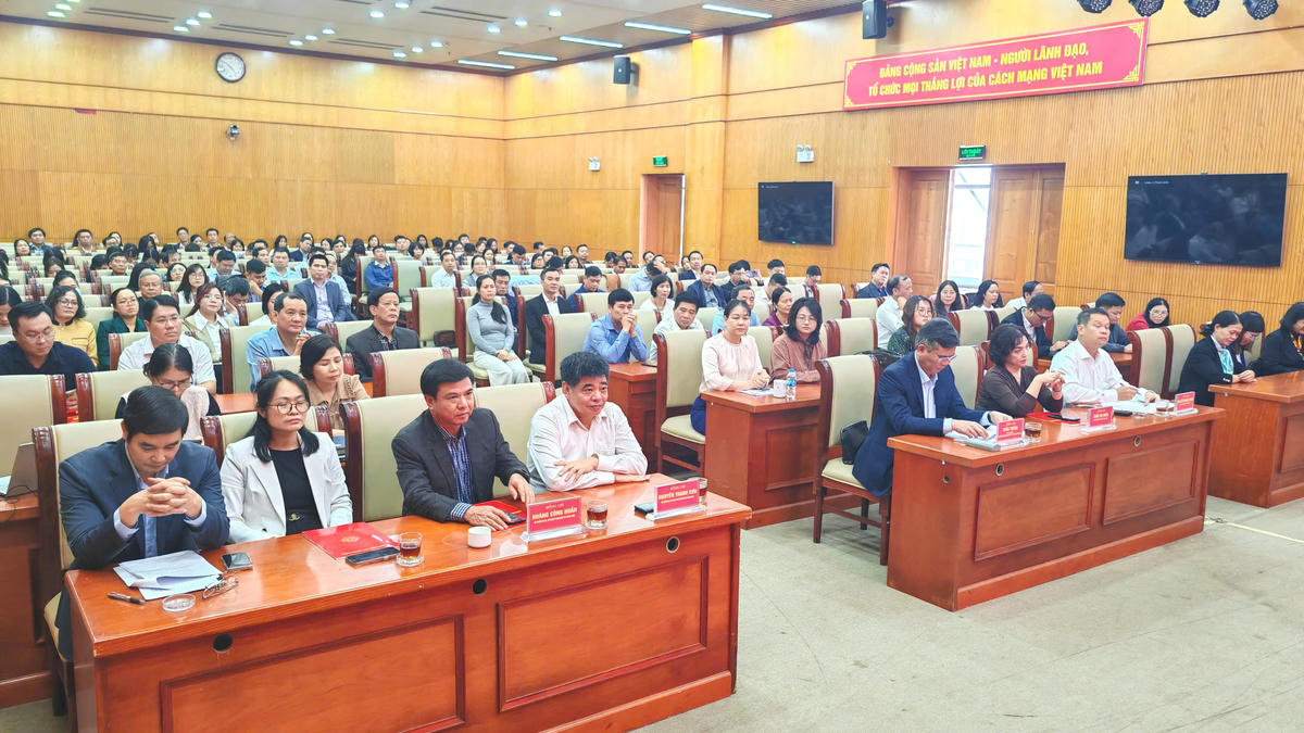 Quang cảnh Lễ bế giảng