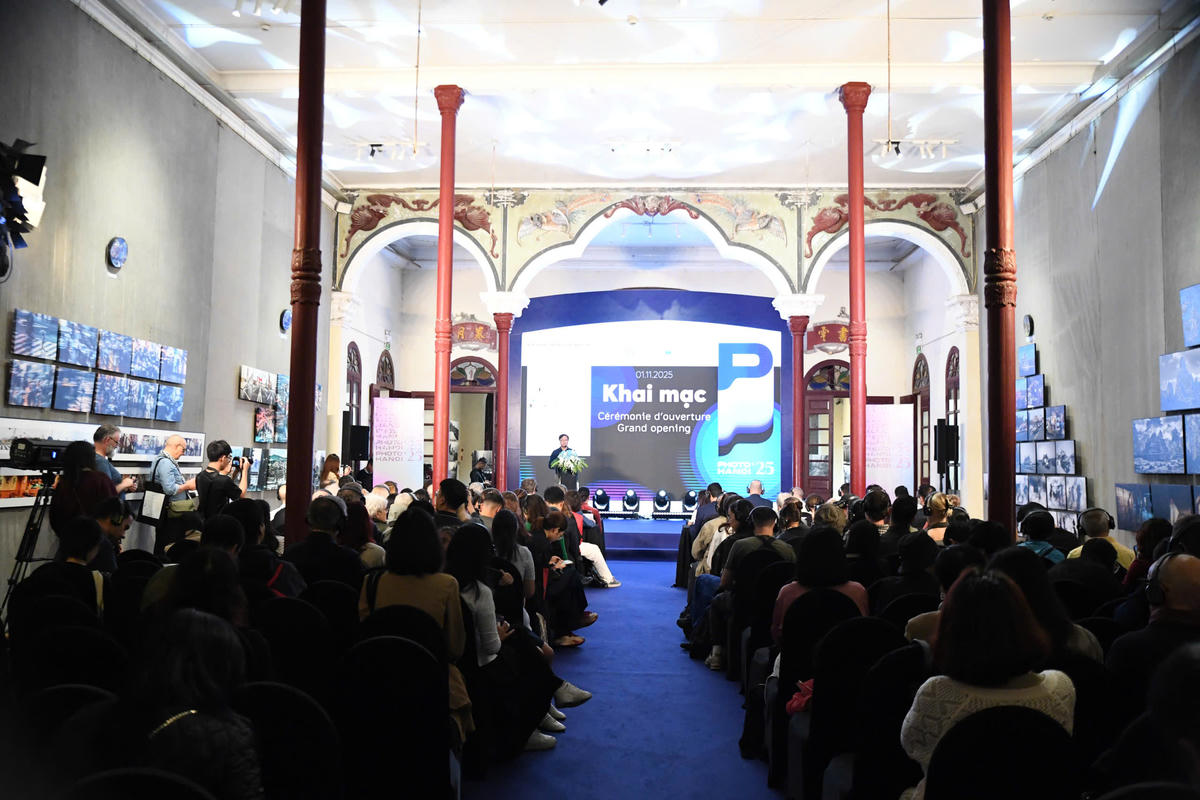 Sự kiện thu hút đông đảo công chúng trong và ngoài nước yêu nhiếp ảnh tham gia. Ảnh: Phạm Sỹ.