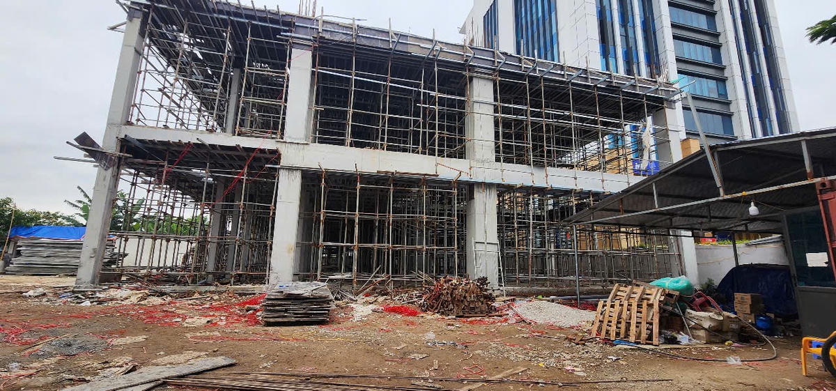 Vụ tai nạn lao động tại công trình nhà dân ở lô 30 Lê Hồng Phong. Ảnh: CTV.&nbsp;