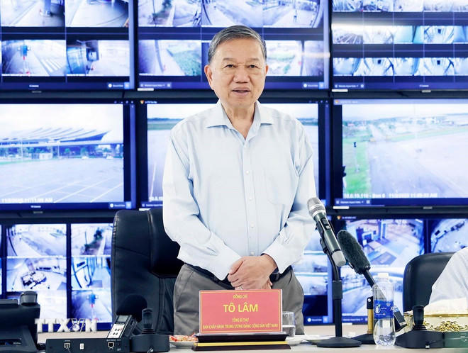 Tổng Bí thư Tô Lâm phát biểu tại cuộc làm việc với lãnh đạo Thành phố Huế. (Ảnh: Thống Nhất/TTXVN)