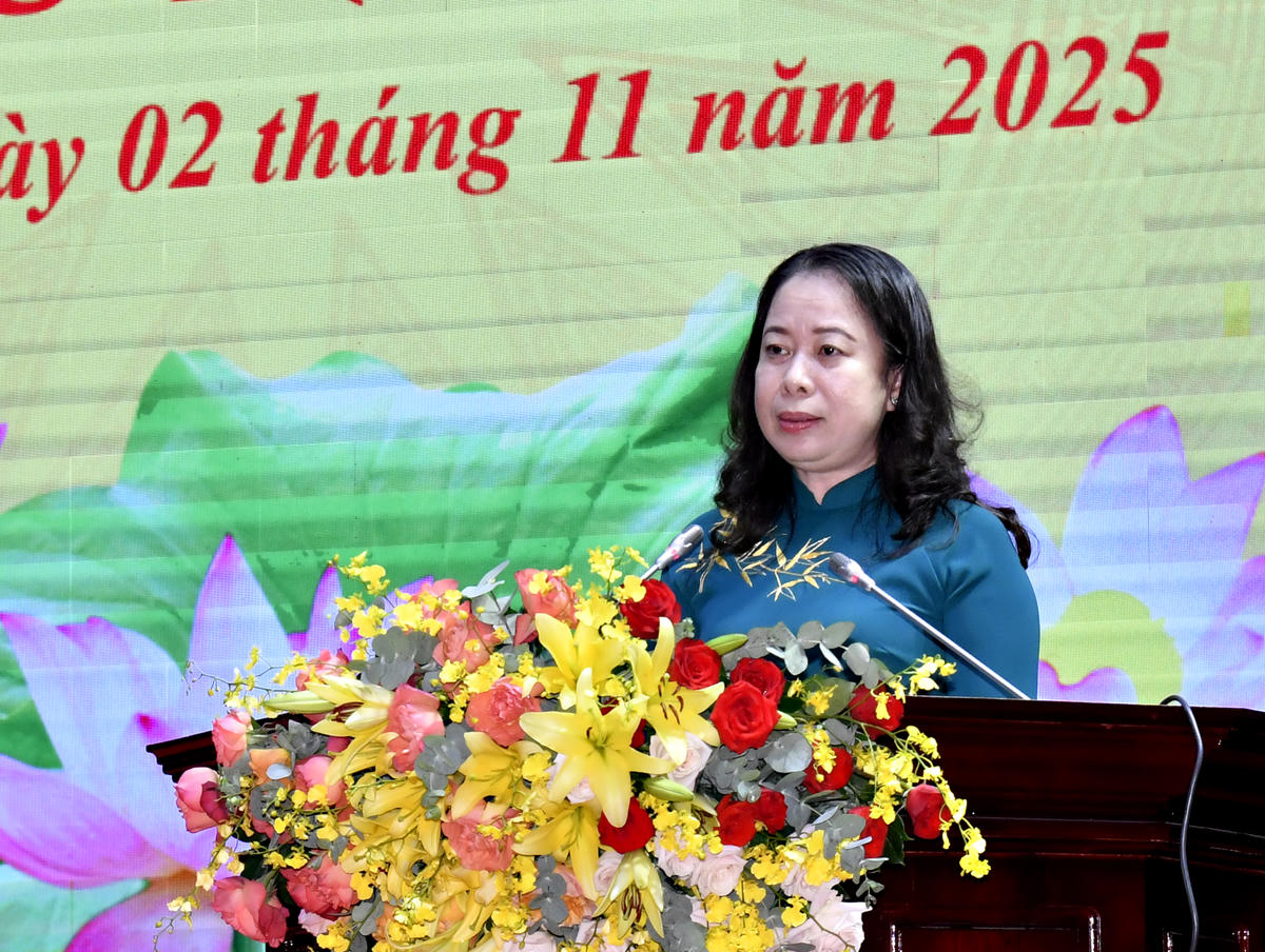 Phó chủ tịch nước Võ Thị Ánh Xuân phát biểu tại Đại hội. Ảnh: Nguyên Du