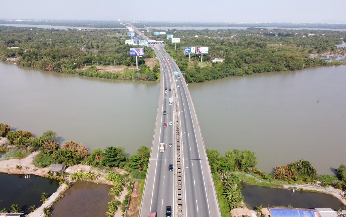 Hạ tầng phía Nam “xoay trục” kết nối