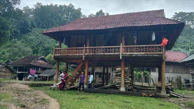 Căn nhà gia đình anh Ngân Văn Tuệ ở bản Chăm Puông (xã Lượng Minh, tỉnh Nghệ An ) được hỗ trợ xây dựng từ nguồn kinh phí thuộc Chương trình MTQG 1719, giai đoạn 2021-2025.