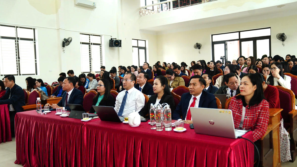 Toàn cảnh hội nghị. Ảnh: CK.