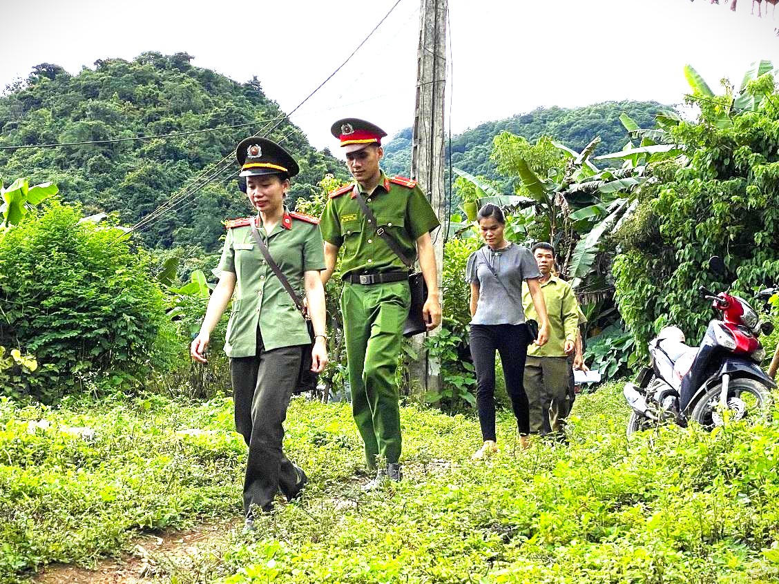 Thêm trách nhiệm cho công an cấp xã trong bảo vệ môi trường