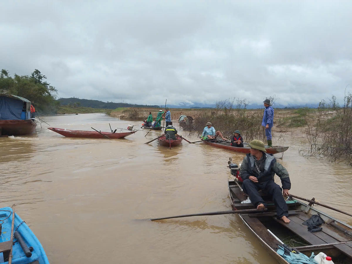 Vị trí vợ chồng ông h. đánh cá trước lúc bị lật thuyền khiến ông H. mất tích. Ảnh: KT.