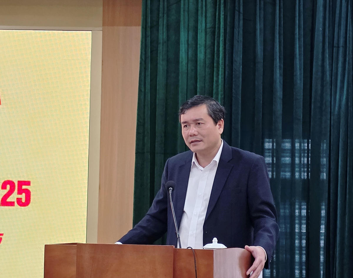 Ông Phạm Văn Tuấn, Phó Trưởng ban Tuyên giáo và Dân vận tỉnh Thanh Hóa phát biểu tại hội nghị. Ảnh: Nguyễn Chung.