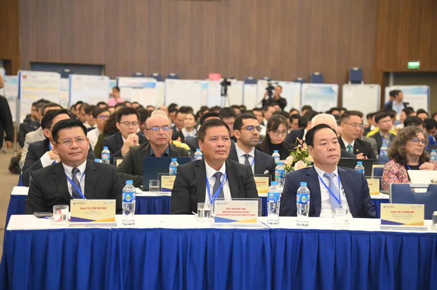 Đại biểu dự Hội thảo.