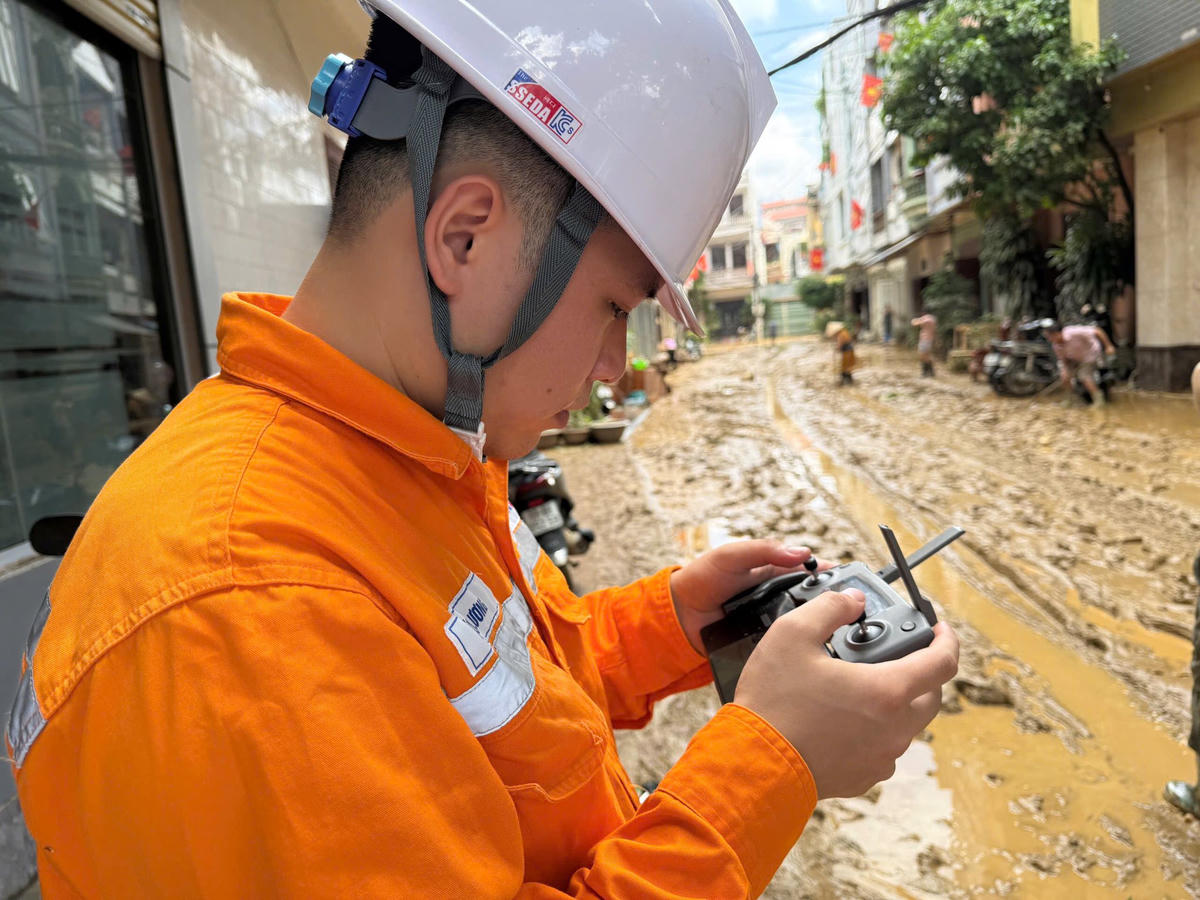 Tiếp tục đảm bảo cung ứng đủ điện và an toàn những tháng cuối năm 2025