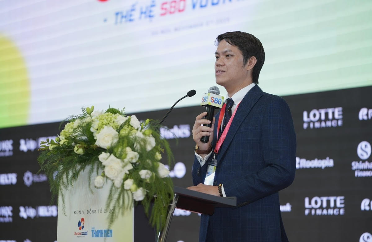 Ông Nguyễn Tiến Nam - Chủ tịch SunUni Academy phát biểu tại buổi lễ.