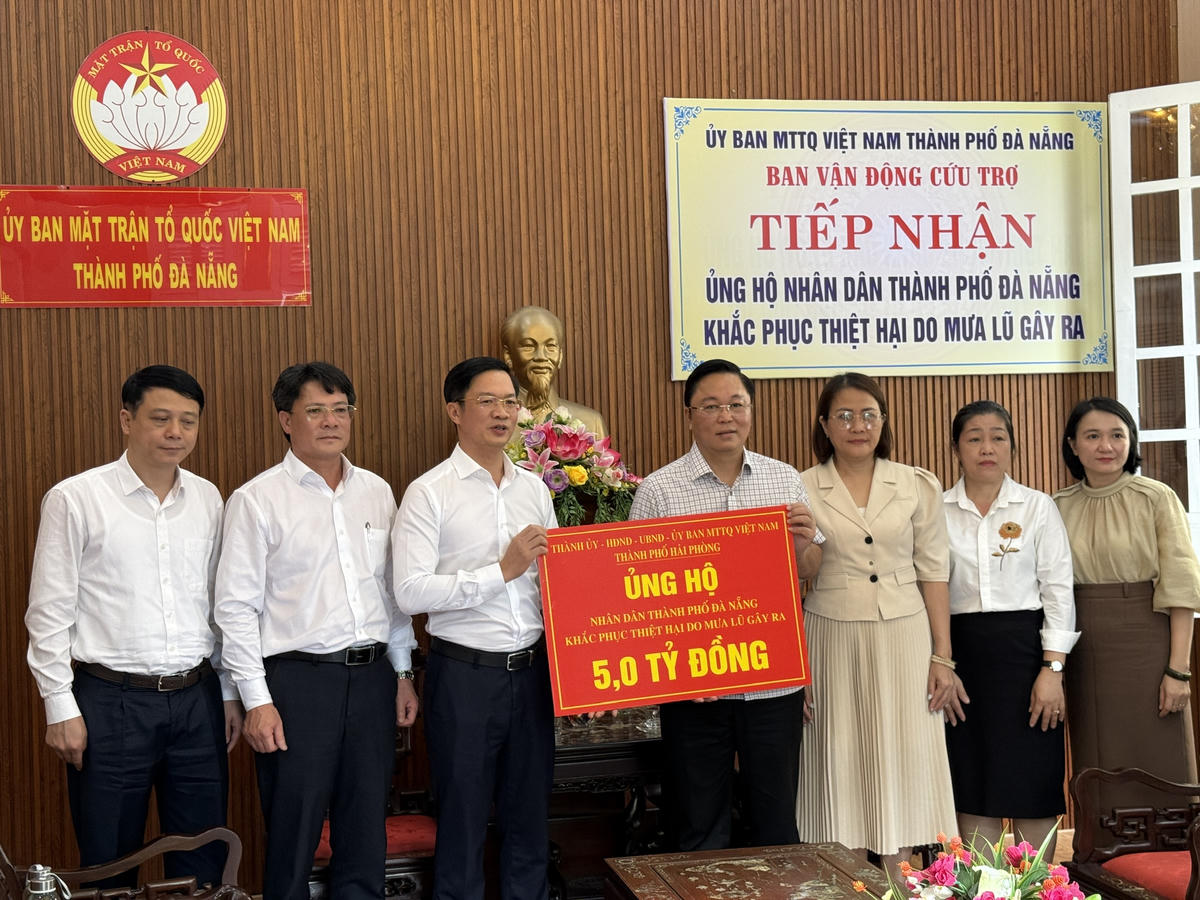 TP Hải Phòng ủng hộ TP Đà Nẵng 5 tỷ đồng khắc phục hậu quả thiên tai