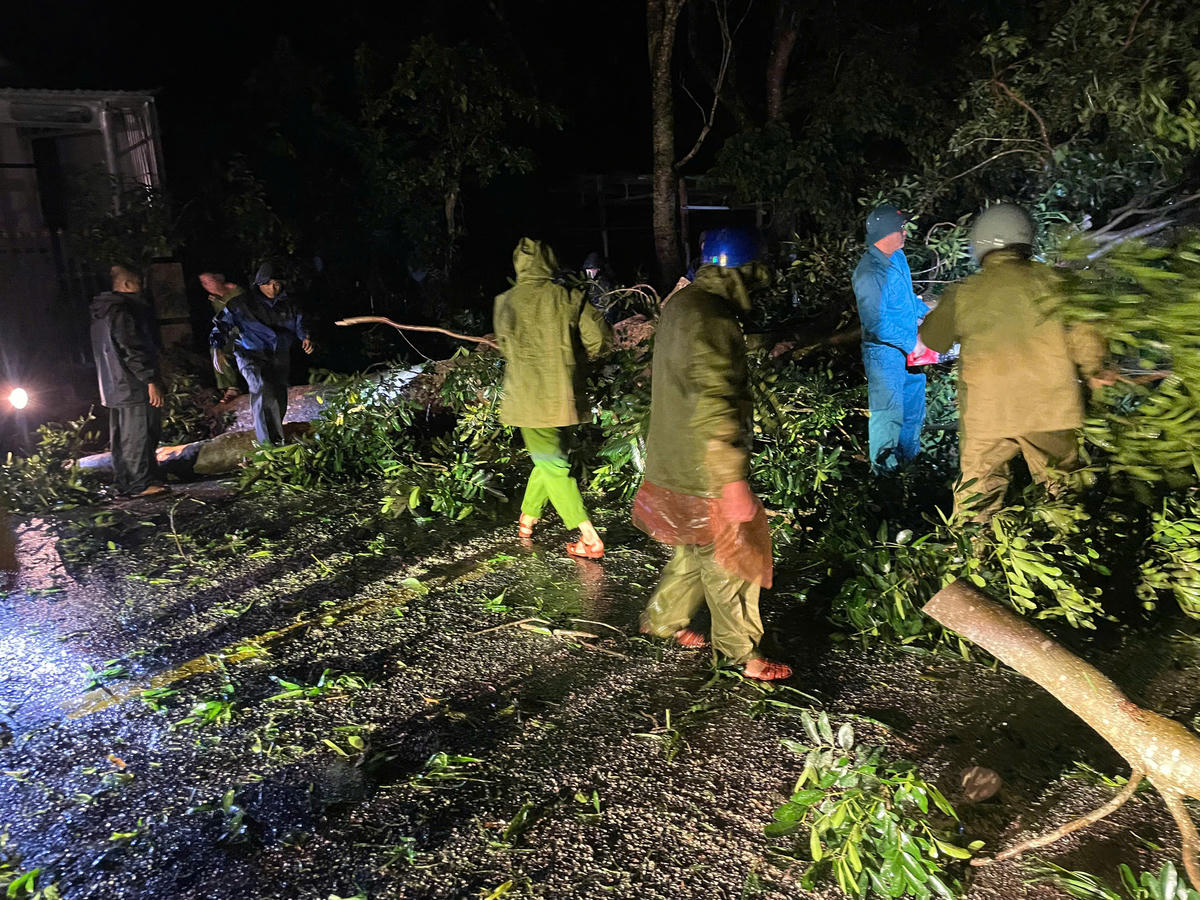 Nhờ sự vào cuộc quyết liệt của lực lượng Công an, nhiều tuyến đường huyết mạch đã được thông suốt. Ảnh:SĐ.