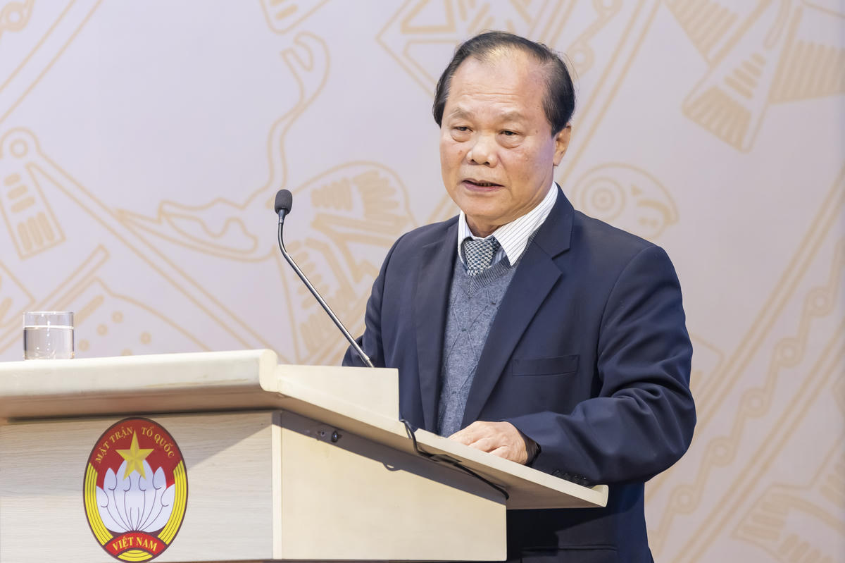 GS.TS Phan Trung Lý, Ủy viên UBTƯ MTTQ Việt Nam, nguyên Chủ nhiệm Ủy ban Pháp luật của Quốc hội&nbsp;phát biểu tại Hội nghị. Ảnh: Quang Vinh.