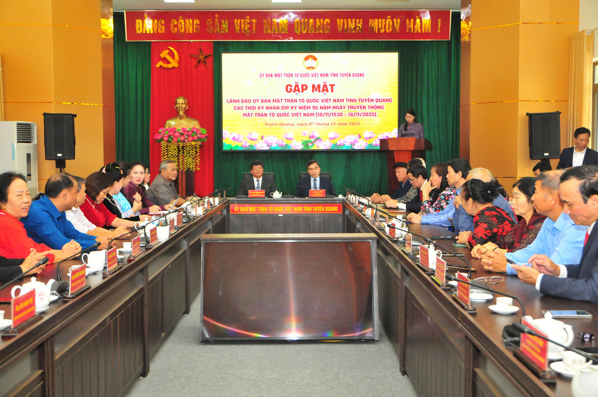 Toàn cảnh buổi gặp mặt. Ảnh: Đ.S.