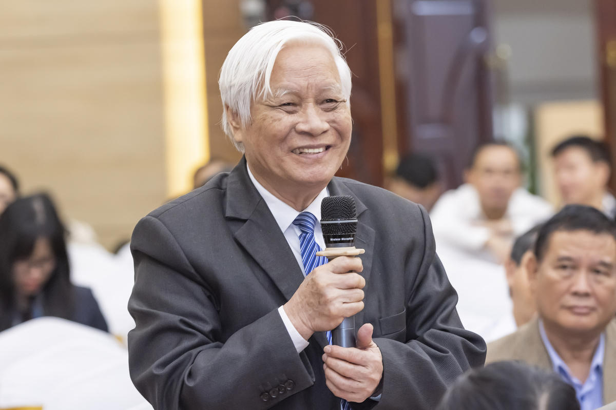 TS Nguyễn Viết Chức, Ủy viên UBTƯ MTTQ Việt Nam&nbsp;phát biểu tại Hội nghị. Ảnh: Quang Vinh.