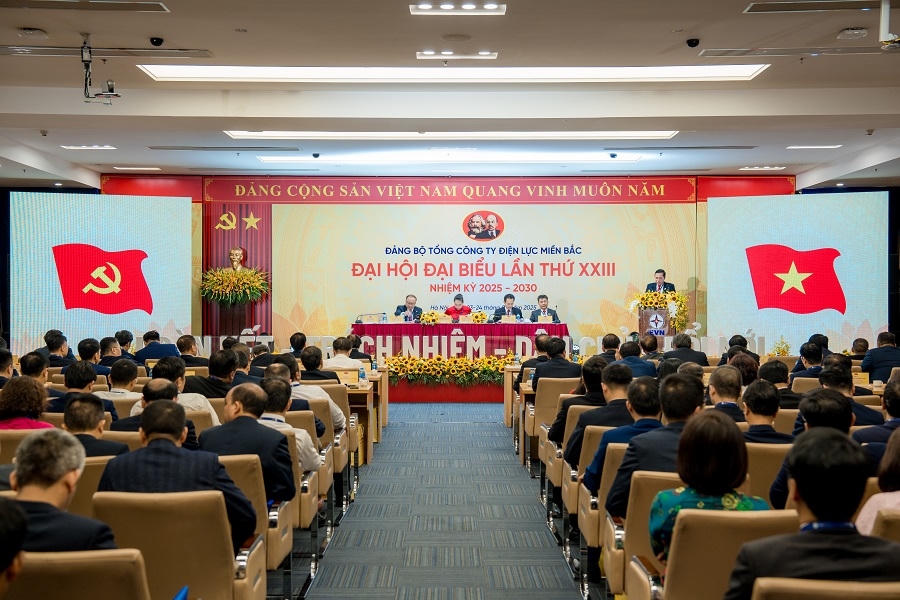 Đảng ủy EVNNPC xây dựng Chương trình hành động thực hiện Nghị quyết Đại hội đại biểu Đảng bộ Tập đoàn Điện lực Việt Nam lần thứ IV, nhiệm kỳ 2025-2030