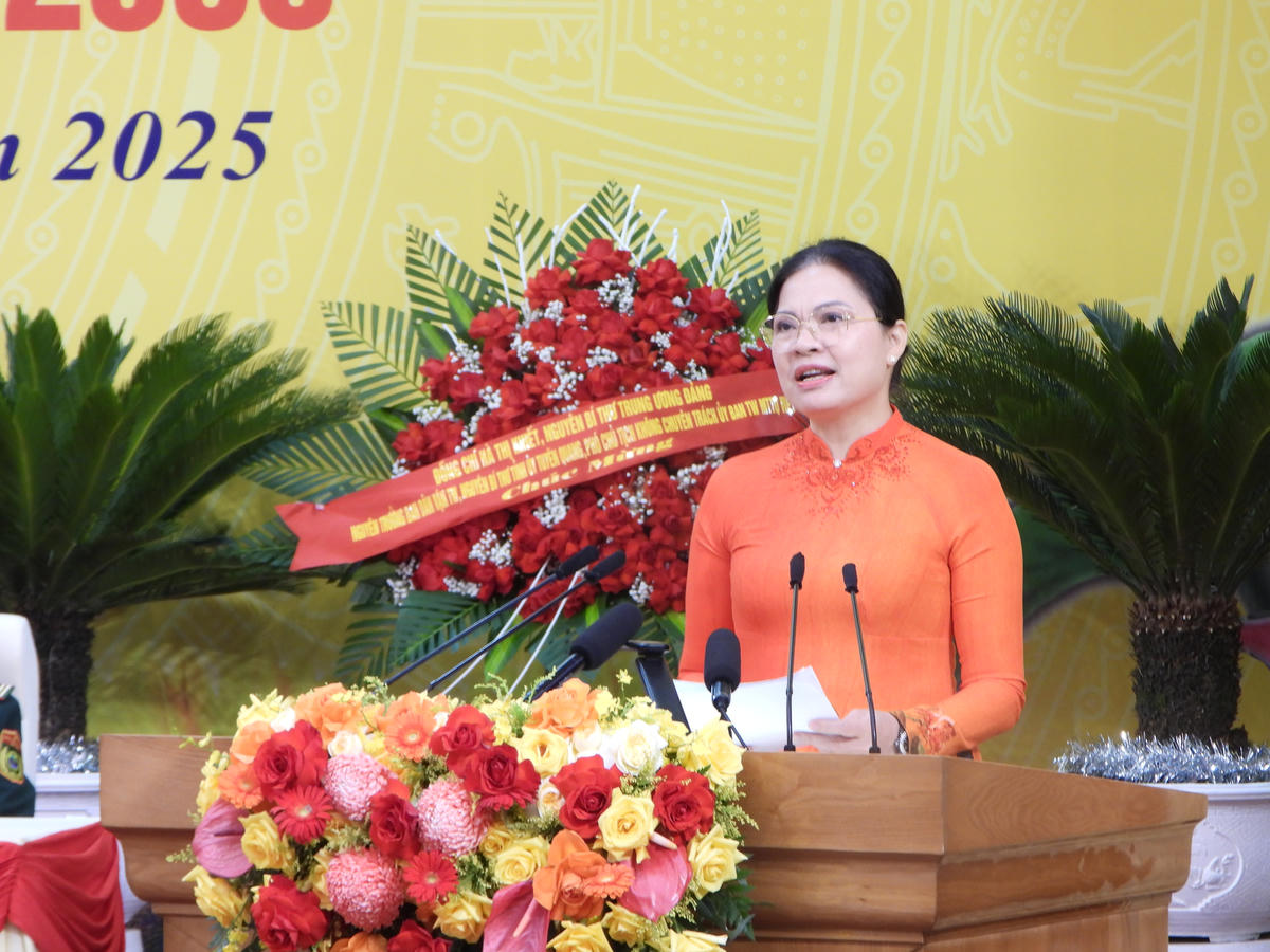 Ủy viên Trung ương Đảng, Phó Chủ tịch UBTƯ MTTQ Việt Nam Hà Thị Nga phát biểu chỉ đạo Đại hội. Ảnh: Đ.S.