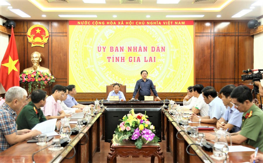 Quang cảnh buổi làm việc. Ảnh: CV.