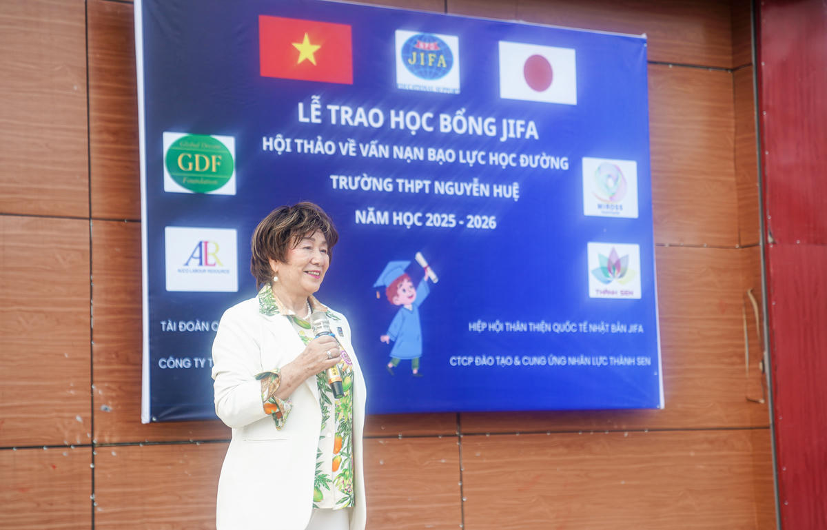 Bà Ikeda Setsuko, Chủ tịch Hiệp hội Thân thiện Quốc tế Nhật Bản phát biểu tại buổi lễ. Ảnh: Cẩm Kỳ&nbsp;