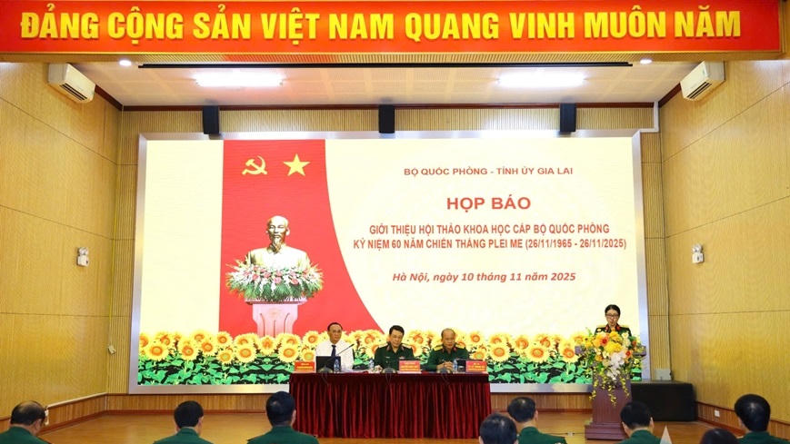 Quang cảnh họp báo. Ảnh: AV