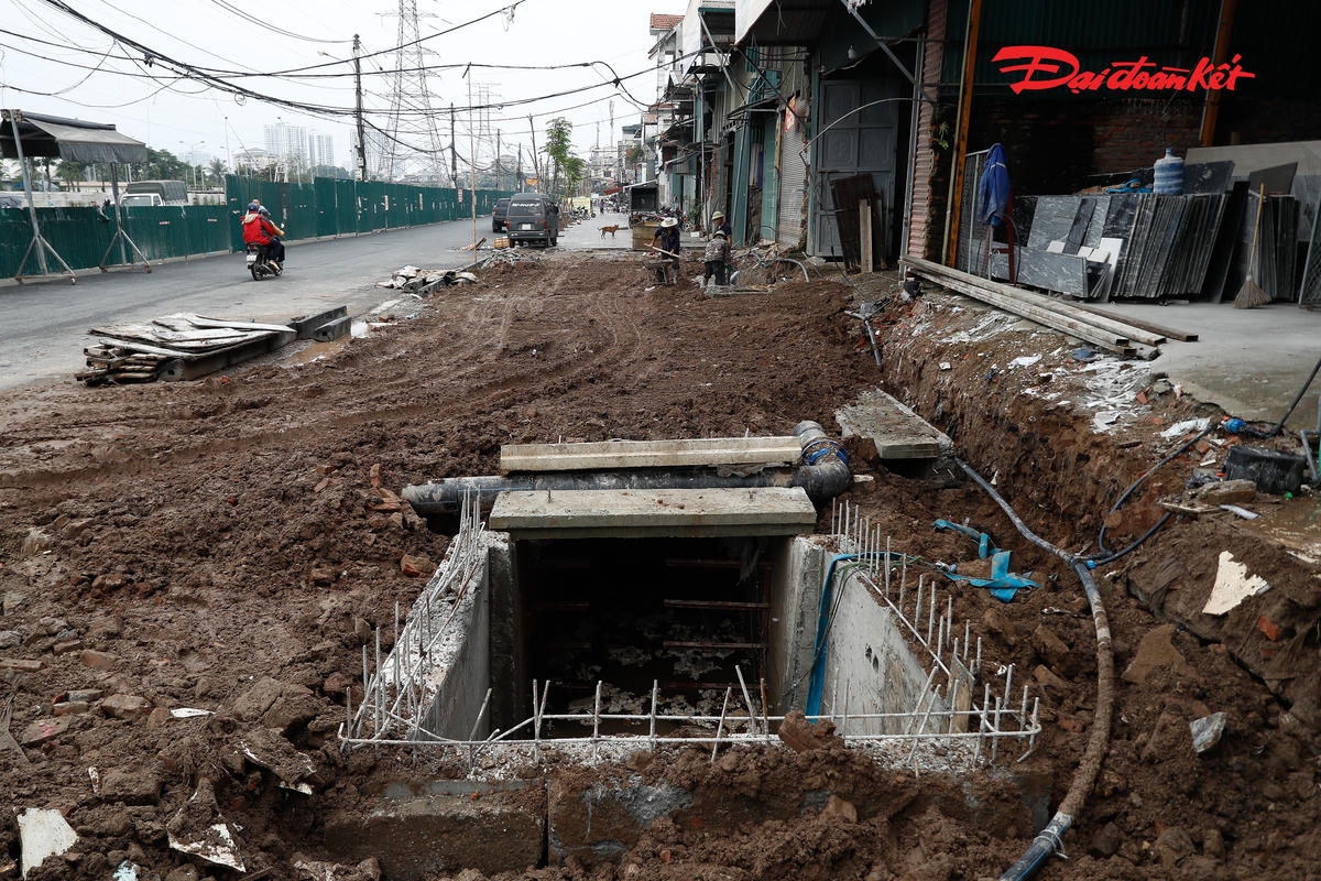 Hệ thống cống ngầm cũng đang được đẩy nhanh tiến độ thi công.