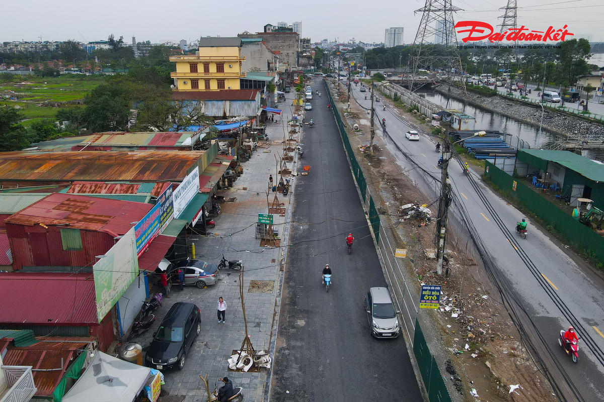 Hiện nay khu vực từ số nhà 631 đến 719 Tam Trinh đã tiến hành thảm nhựa, lát đá vỉa hè.