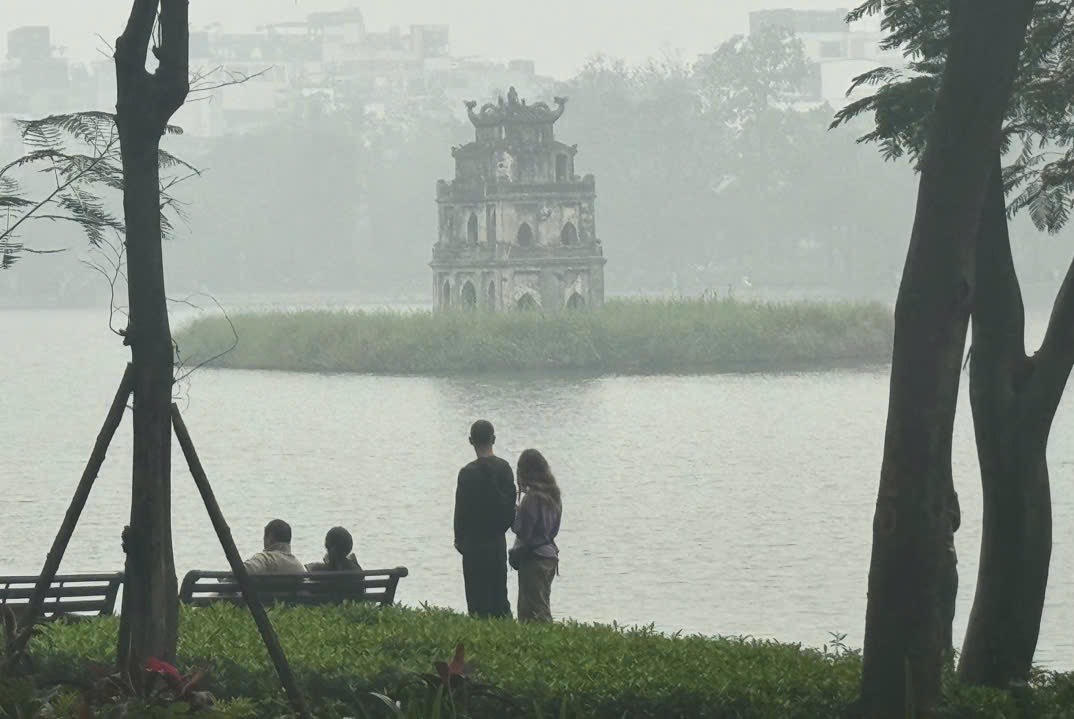 Xuất hiện nồm ẩm vào tháng 11 là bất thường