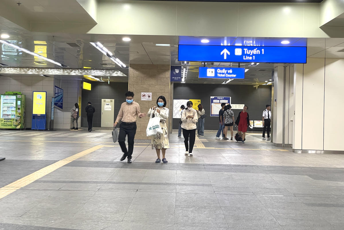 Không gian ngầm ở ga Nhà hát thành phố.