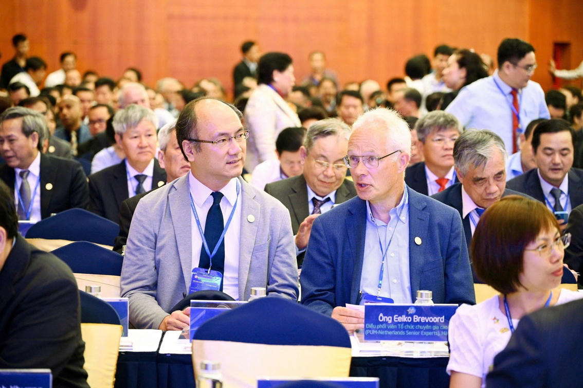 Diễn đàn Kinh tế TP Hồ Chí Minh luôn thu hút nhiều đoàn khách từ các nước tham dự. Ảnh: TL.