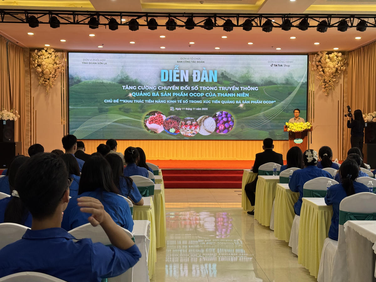 Diễn đàn&nbsp; hướng đến hình thành, xây dựng một cộng đồng những thanh niên địa phương làm nội dung số. Ảnh: NN