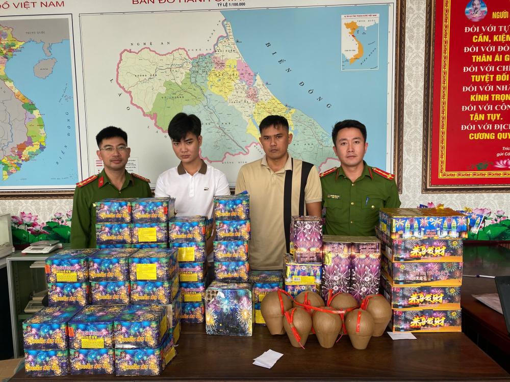 Đối tượng Nguyễn Anh Tuấn và Nguyễn Sỹ Cường. Ảnh: CAHT.