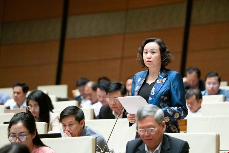 Bà Cao Thị Xuân phát biểu (Ảnh: Quang Vinh)