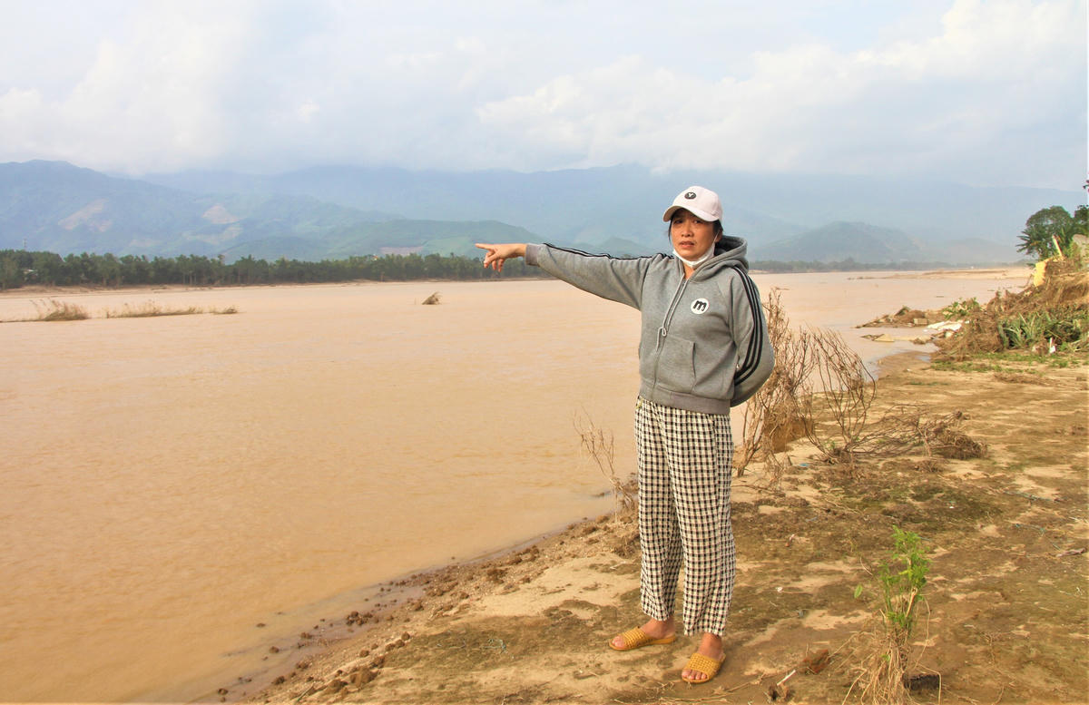 Đà Nẵng: Xót xa bên dòng sông Vu Gia 