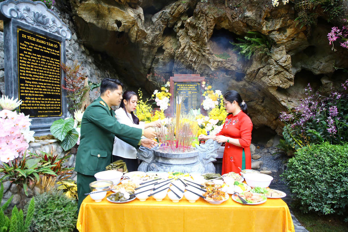 Một góc Di tích quốc gia đặc biệt hang Tám Cô sau khi được tôn tạo. Ảnh: Q.S.