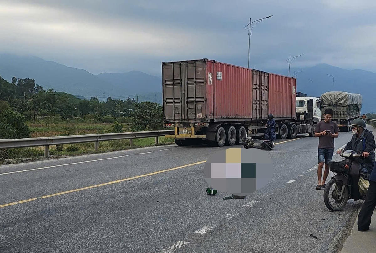 Hiện trường vụ tai nạn. Ảnh: N.H.