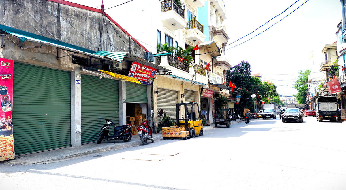 Đường làng La Phù, xã An Khánh (Hà Nội) tiệm cận điều kiện về hạ tầng và dịch vụ của đô thị thông minh. 	ẢNH: K.H. 