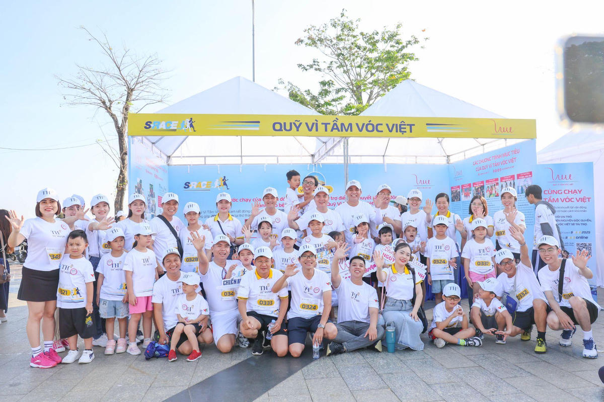 10.322 chiến binh chạy “Vì tầm vóc Việt” tại S-Race Cần Thơ